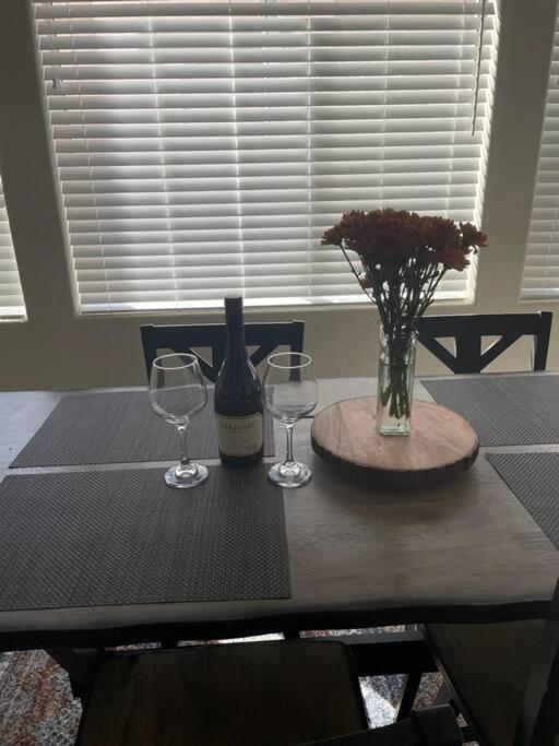 New Beautifully Remodeled Home In Λας Βέγκας Εξωτερικό φωτογραφία