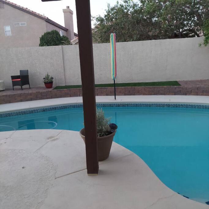 New Beautifully Remodeled Home In Λας Βέγκας Εξωτερικό φωτογραφία